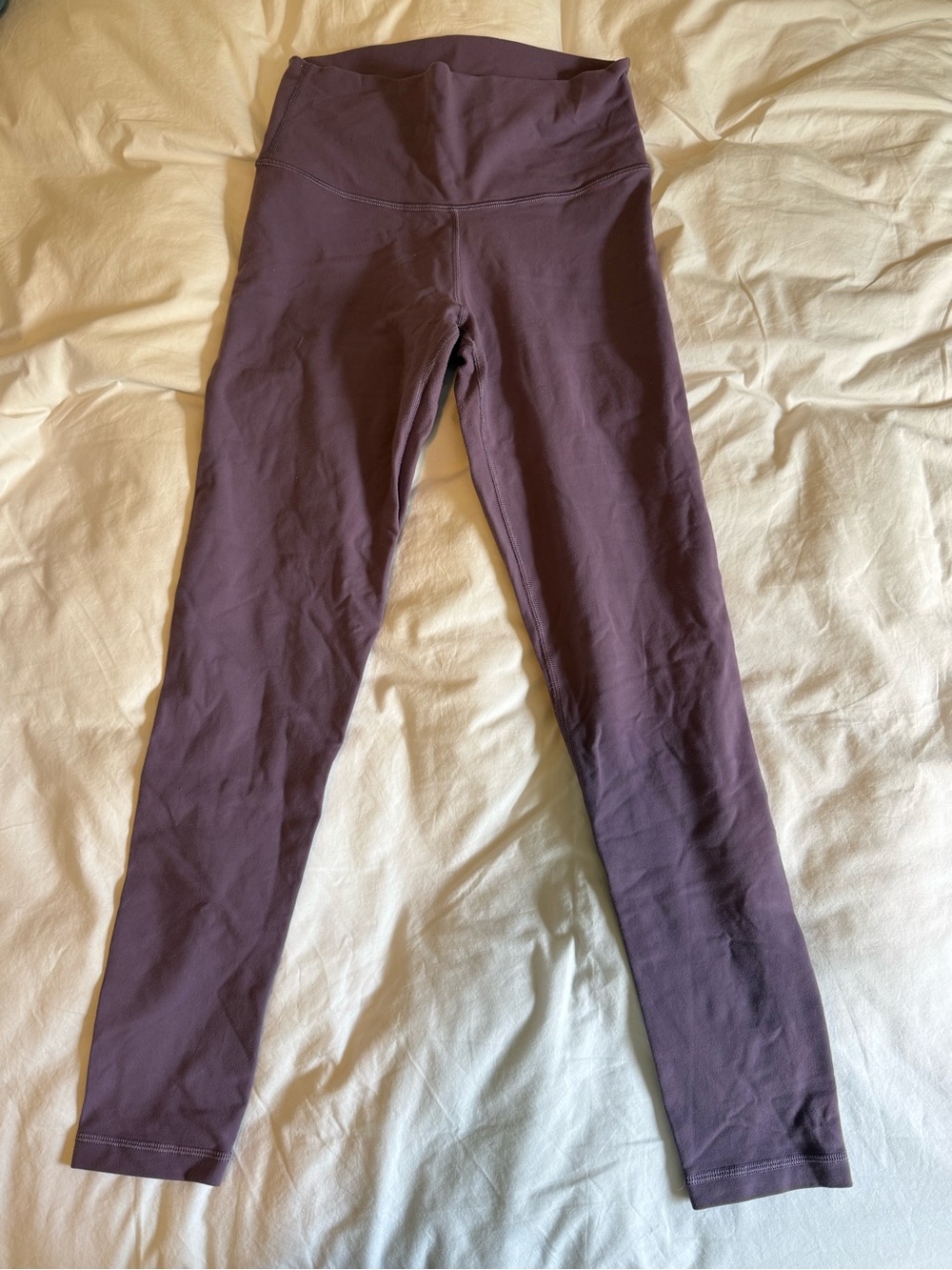 Aritzia TNA Women’s Purple Leggings
